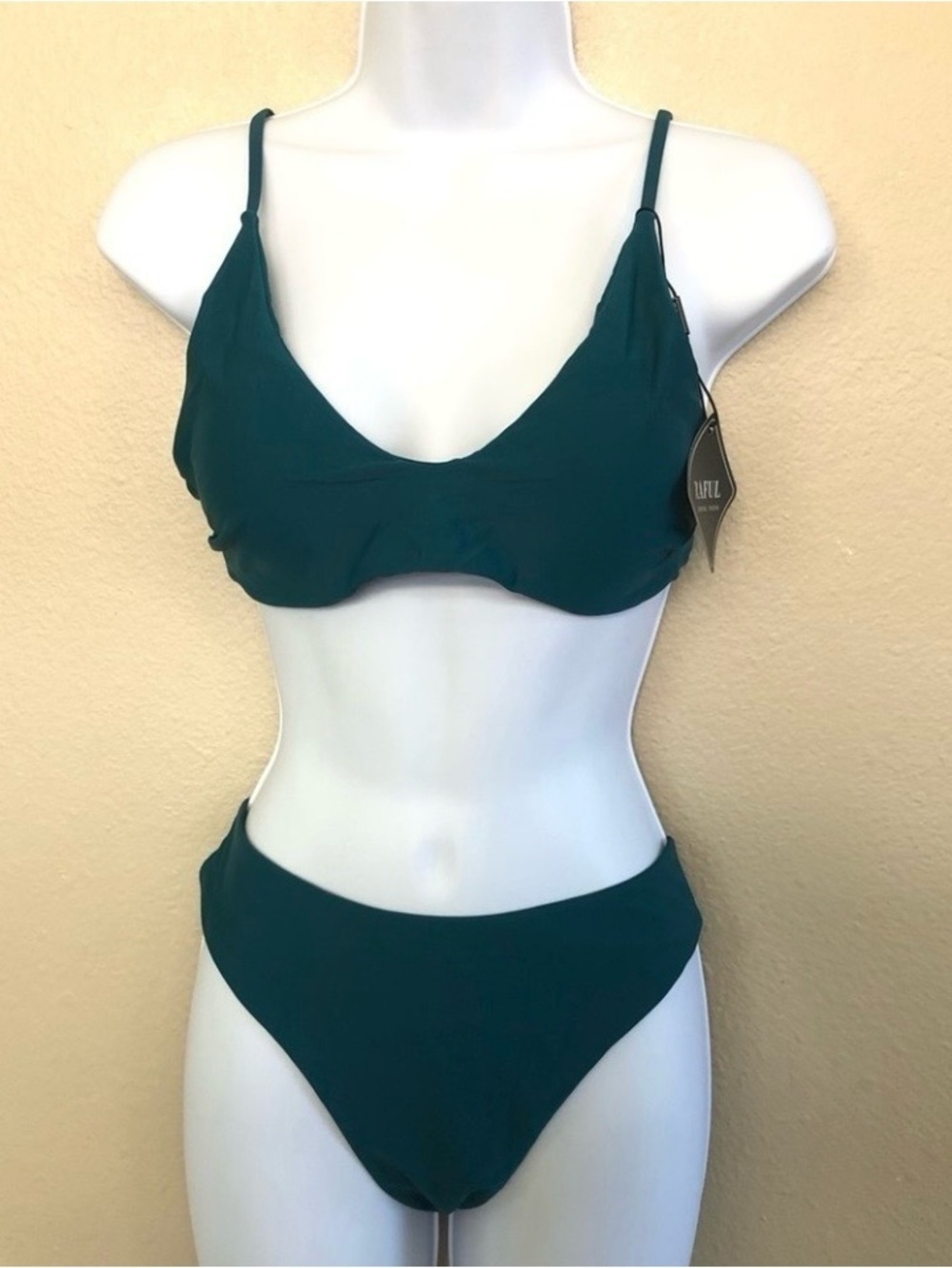 ZAFUL Women's Solid Spaghetti Strap Bralette Bikini Set Two Piece Swimsuit Sz 6